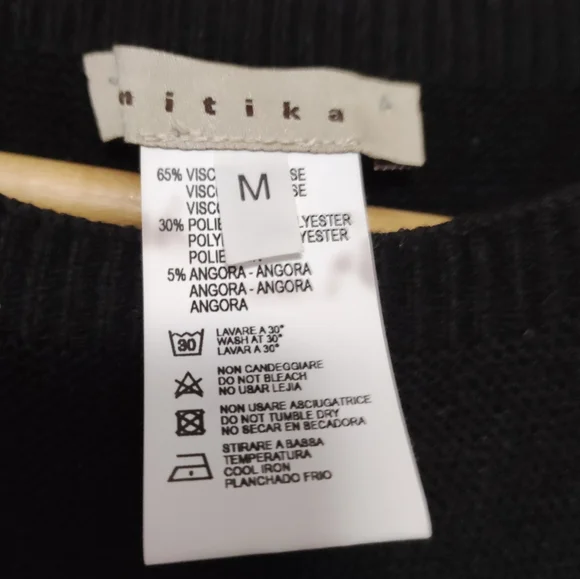 Sweater - Picture 4 of 5